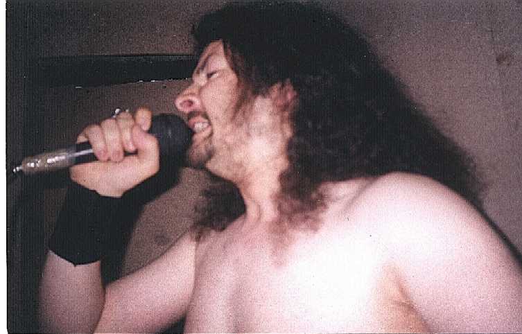 hyddensayo.jpg (37917 bytes)